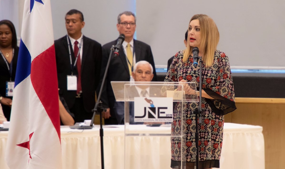Nivia Rossana Castrellón Echeverría es la presidenta de la Junta Nacional de Escrutinio 2019. 