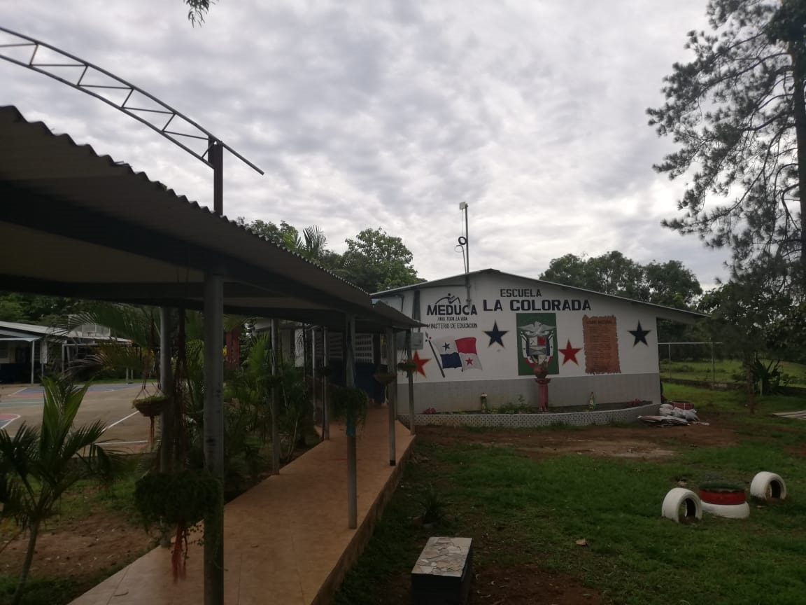 Escuela La Colorada en la provincia de Los Santos. Foto: Thays Domínguez. 