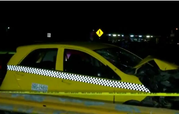 Taxi hurtado por estos ladrones.