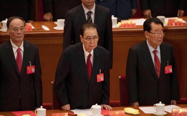 El primer ministro chino entre 1987 y 1998, Li Peng, falleció a los 91 años.FOTO/AP  