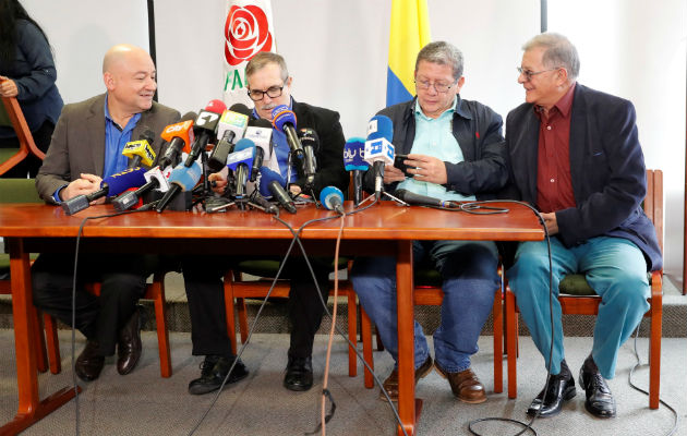 Líderes del partido político FARC rechazan tomar de nuevo las armas. Foto: EFE.