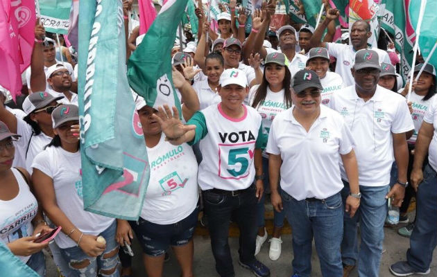 Luis Casís continuará en estas semanas sus recorridos por diversas regiones de Panamá.