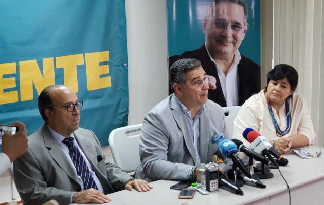 El candidato presidencial Marco Ameglio solicitó a Ricardo Lombana y Ana Matilde Gómez unificar sus propuestas.