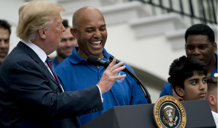 Mariano Rivera cuenta con el aprecio de Donald Trump. Foto:EFE