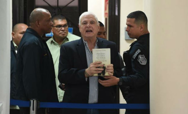 Las 17 primeras pruebas presentadas por el equipo legal del expresidente Ricardo Martinelli no fueron objetadas por el fiscal Harry Díaz. Foto: Archivo Epasa.