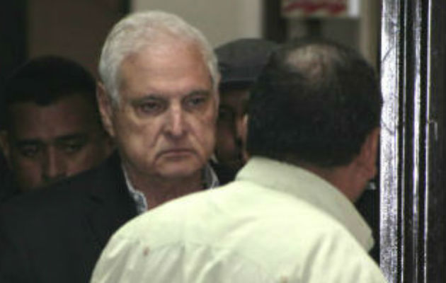 Ricardo Martinelli estaría siendo sometido a presiones psicológica, advierten abogados. Foto/Archivos