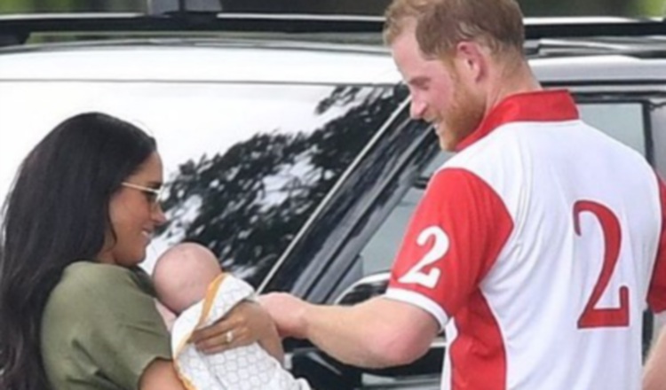 Meghan y Harry junto a Archie, quien tuvo una conducta ejemplar. Estuvo tranquilo..  Foto: Instagram