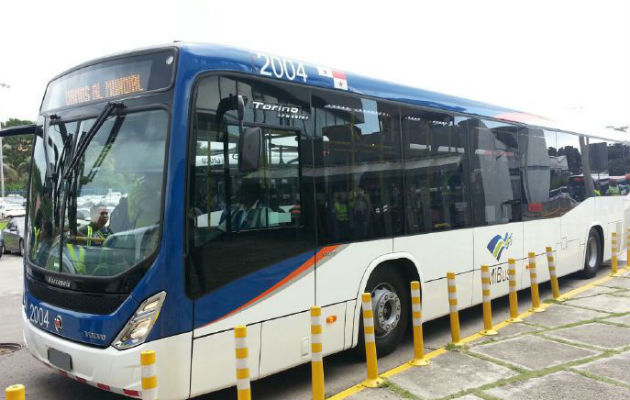 Metrobuses tendrán carriles exclusivos en los corredores. Foto/Archivos