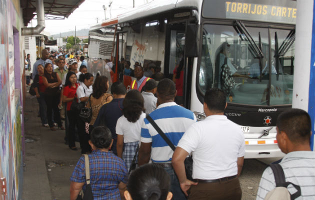 El sistema del metrobús todavía no ha logrado mejorar el servicio en la ciudad y san Miguelito.