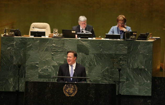 Juan Carlos Varela defiende el compromiso humanitario de su gobierno. Foto/Cortesía