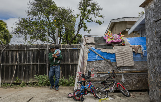 Romeo de Jesús Sasvin Domínguez dejó Guatemala para buscar asilo para su familia tras el asesinato de su esposa. Foto/ Daniel Berehulak para The New York Times.