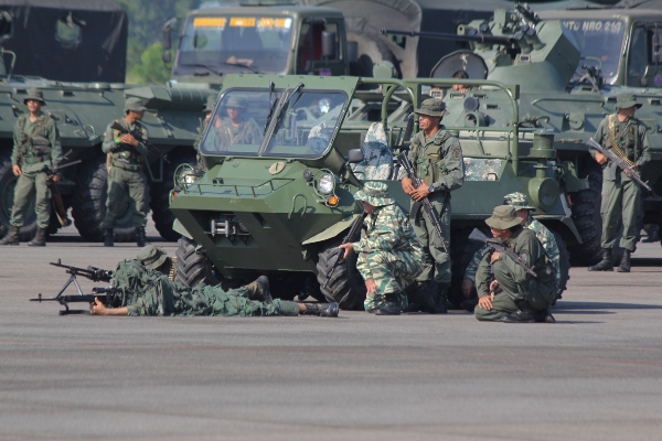 Los militares venezolanos estarán en fase de entrenamiento hasta el próximo 28 de septiembre. FOTO/AP