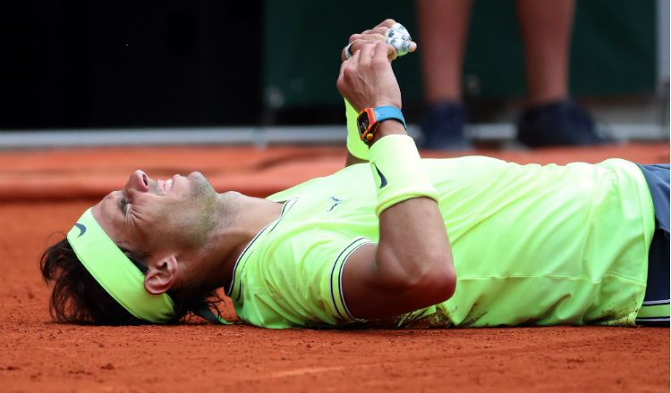  Nadal celebra, luego de ganar el Abierto de Francia. Foto:AP