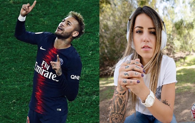 Neymar no esconde su nuevo romance.