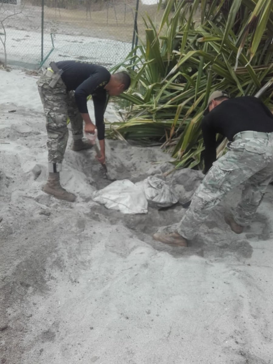 Nuevo caleto de droga en el sector oeste. Foto/Senan