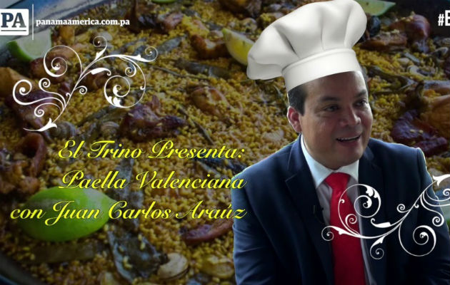 El Presidene del Colegio Nacional de Abogados, Juan Carlos Araúz demuestra su talento en la cocina. Foto/JC Lamboglia