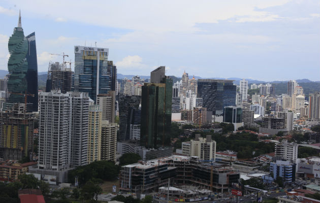 Panamá tiene facilidad para atraer negocios gracias a su posición geográfica.