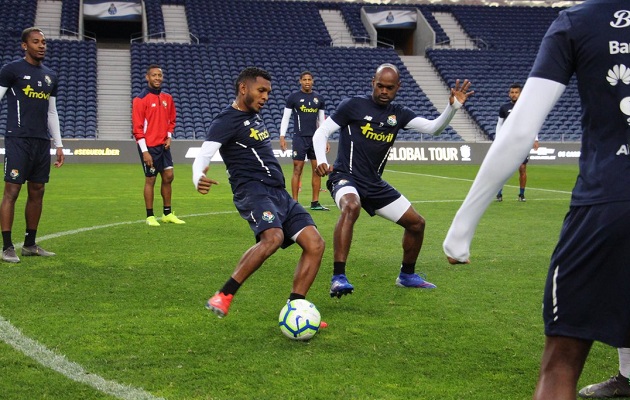 Quintero y Machado serán titulares.