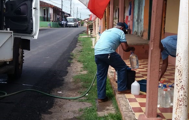  Los moradores solicitaron una respuesta definitiva a esta situación, ya que aseguran su calidad de vida se ha desmejorado. Fotto/Thays Domínguez