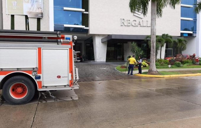 Se informó que las 12 personas que estaban dentro del elevador son colaboradores de Regalía Tower, Corp.