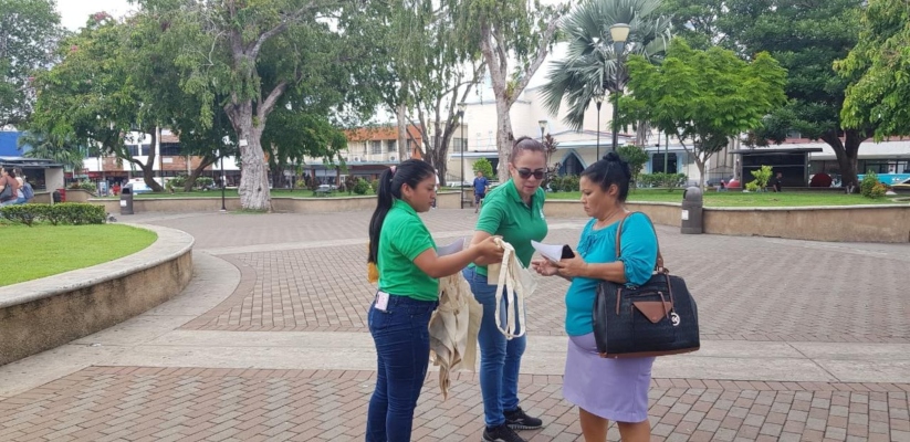 Las jornadas se realizan en el área central de la ciudad de David, principalmente en el área de calle cuarta y el parque Miguel De Cervantes y en los próximos días pueden extenderse a otros puntos del distrito de David. Foto/Mayra Madrid