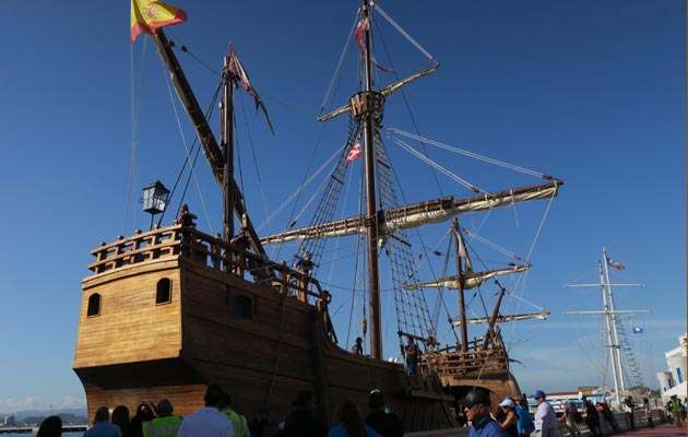 La réplica de la nave es una embarcación conmemorativa del 525 aniversario del encuentro entre el Viejo Mundo de Colón y el Nuevo Mundo de las Américas. FOTO/EFE