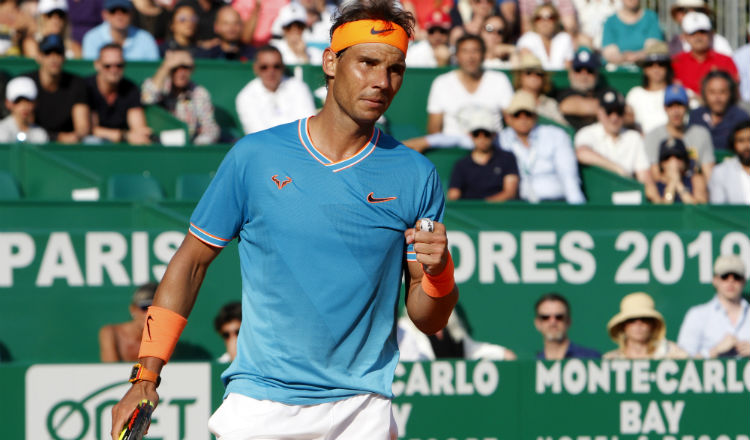 Rafael Nadal en su juego contra el argentino Guido Pella . Foto:AP