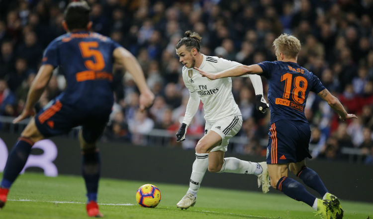 Gareth Bale se retiró del partido lesionado. Foto AP