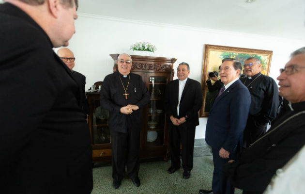 Las principales figuras de la Iglesia católica se reunieron con el presidente Laurentino Cortizo.