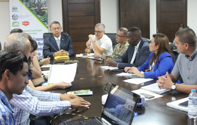 El ministro de Desarrollo Agropecuario, Augusto Valderrama sostuvo que como país hay  que estar preparados para defender el patrimonio fitosanitario.