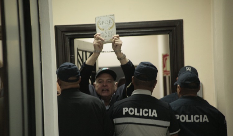 El pleno de la Corte Suprema de Justicia deberá pronunciarse de fondo sobre este tema, en el que el magistrado fiscal teme que no  cuente con los votos necesarios para condenar al expresidente. Foto: Víctor Arosemena.