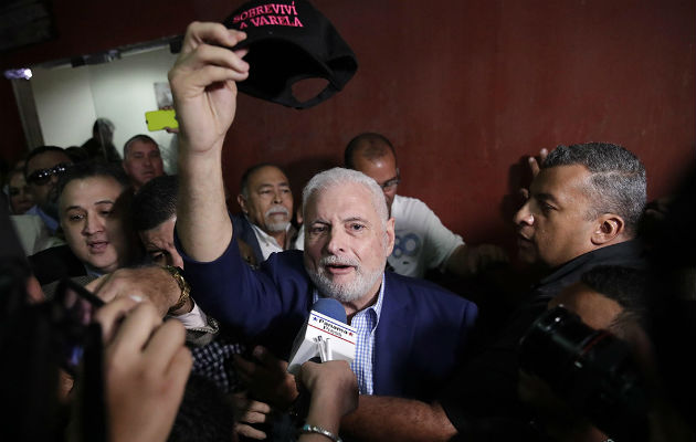 Ricardo Martinelli estuvo dos años en prisión. Acusa al expresidente Juan Carlos Varela de persecución política. Foto. EFE.