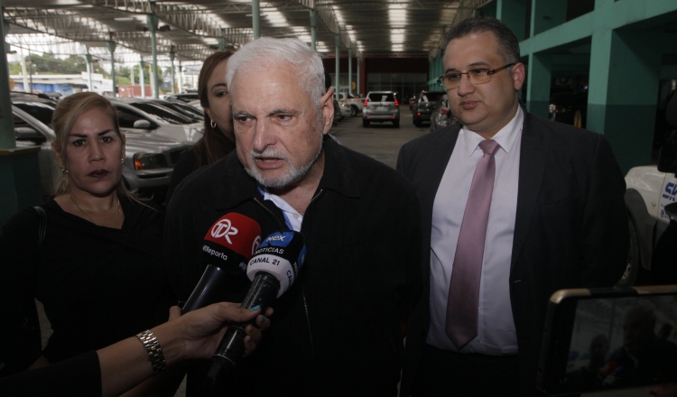 Ricardo Martinelli acudió al SPA ayer en compañía de algunos de sus abogados, para presentar formal oposición.