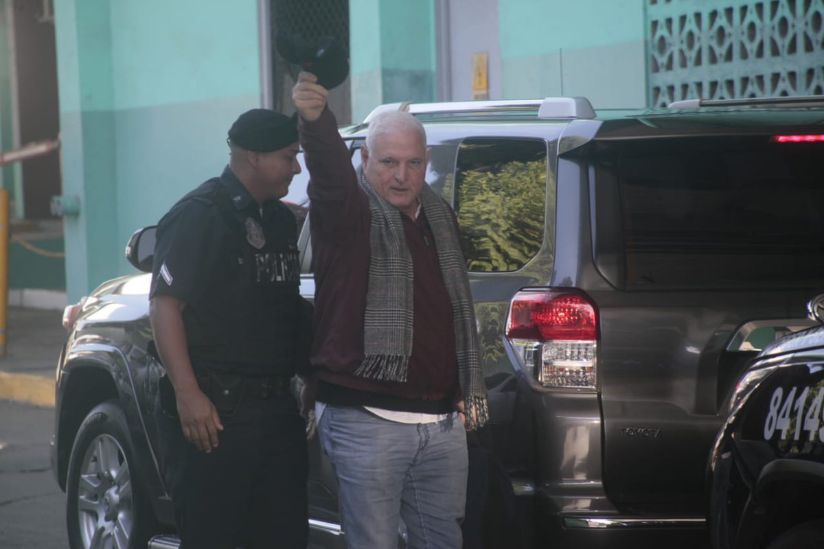 Ricardo Martinelli al llegar al juicio oral en el SPA. 