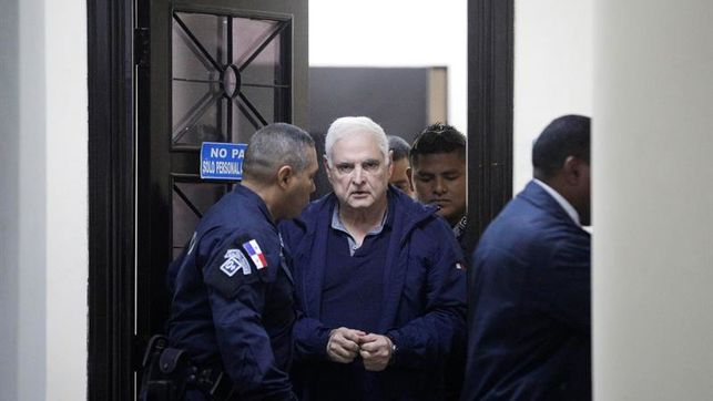 Reinicia juicio oral al expresidente Ricardo Martinelli en medio de violaciones a sus derechos. Foto: Panamá América.