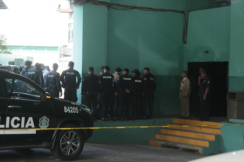 Ricardo Martinelli a su llegada al Sistema Penal Acusatorio. Foto Víctor Arosemena