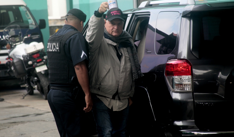 Ricardo Martinelli, a su llegada al Sistema Penal Acusatorio. Foto/Archivos