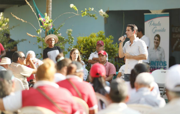 Rómulo Roux culminó su gira por el interior del país. Foto: Cortesía