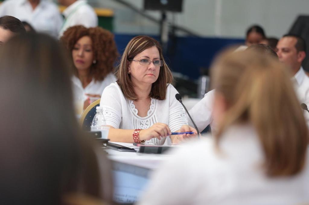 La ministra Rosario Turner (Izq.) durante el Consejo de Gabinete. Foto: Panamá América