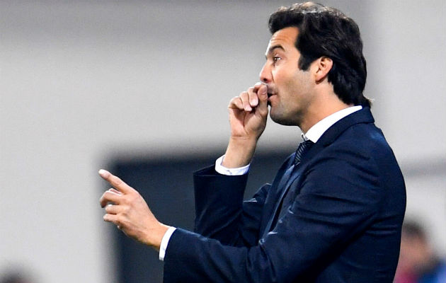 Santiago Solari pasó la prueba de interinato. Foto:EFE