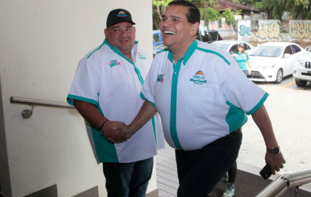 Sergio Gálvez es candidato a tres cargos de elección popular como la Alcaldía de Panamá, Diputado del circuito 8-7 y representante de El Chorrillo. Foto/Víctor Arosemena.