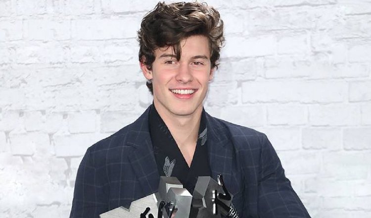 Shawn Mendes.