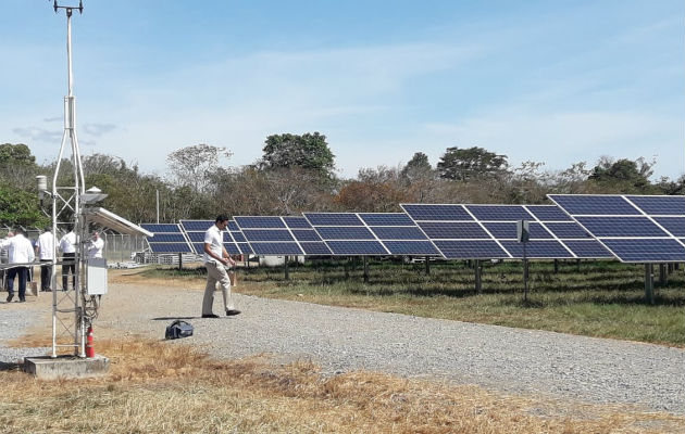 Son en total 138,960 paneles solares Jinko. Foto: Mayra Madrid. 