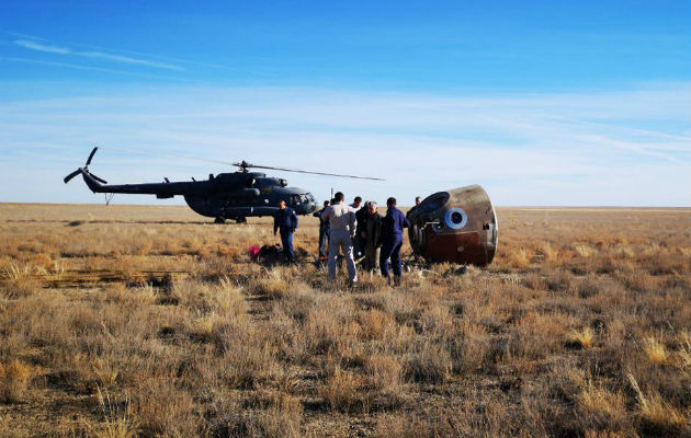 La cápsula cayó en una llanura a 450 km al noreste de Kazakhstan. Foto: AP.