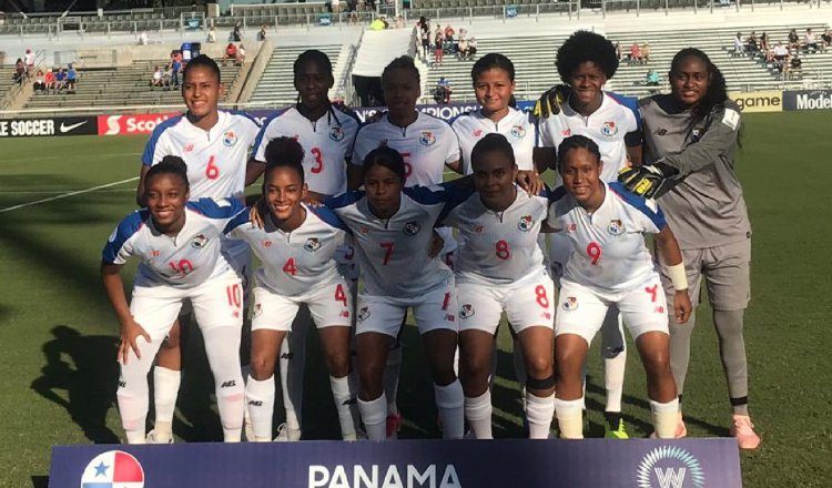 Panamá entrena con miras a juego ante México. /Foto Fepafut