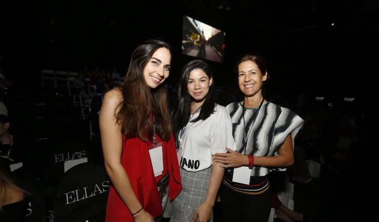 1. Alessandra Bueno, Andrea Sousa y Olga Recio.