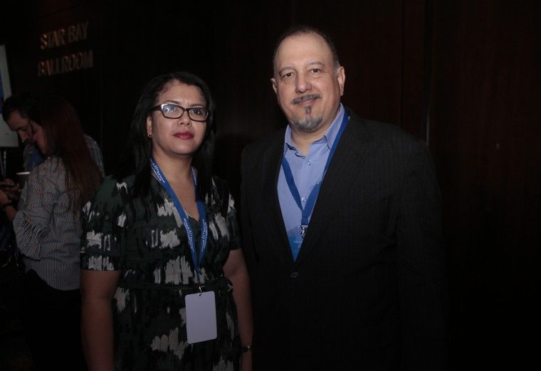 5. Guillermina Centella y Víctor Varela.  