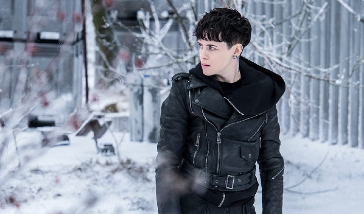 Claire Foy es quien da vida a Lisbeth Salander. 