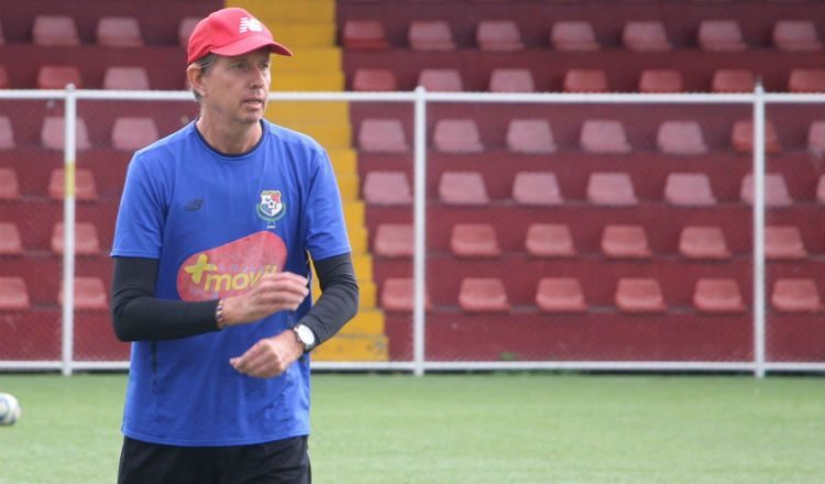 Stempel es el técnico interino. /Foto Cortesía