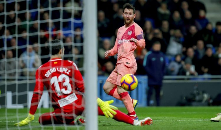 Lionel Messi anotó y dio una asistencia durante el partido. /Foto AP